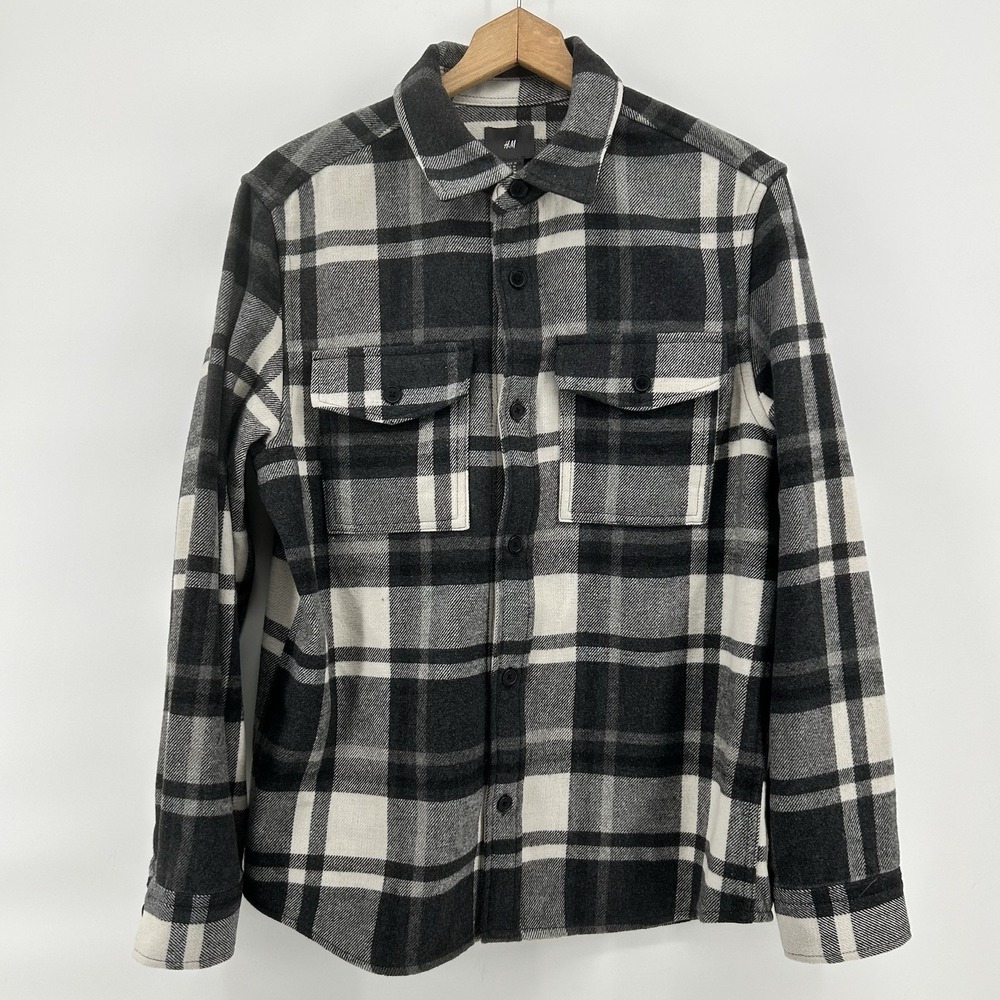 H&M Plaid Shacket Shirt Jacket Mens M Black Gray Flannel Workwear Casual